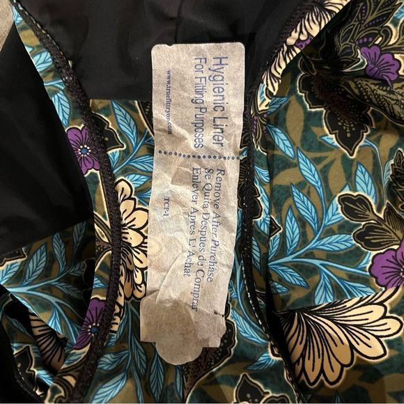 NWOT Miraclesuit Rhiannon Dream Moonlight One Piece Swimsuit Size 8 - Picture 7 of 9